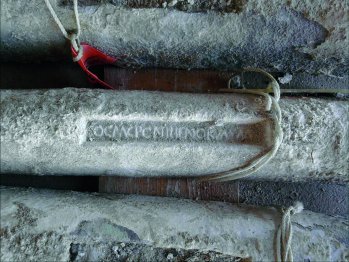 Iscrizione di uno dei lingotti di piombo